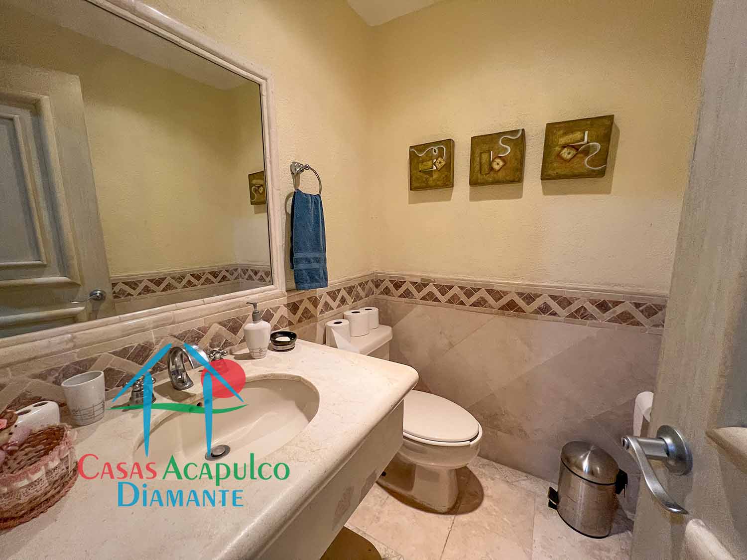 Son Vida Barbados 1 - Baño de visitas 2